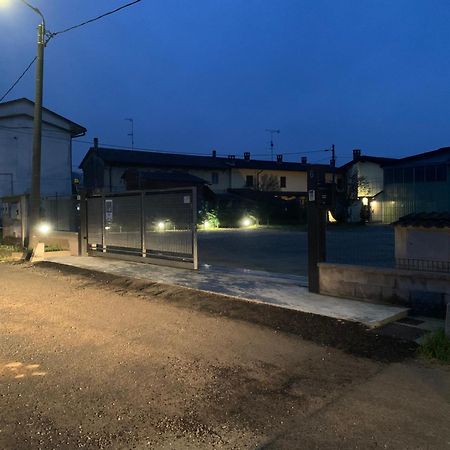 B&B Dallo Zio Отобиано Екстериор снимка