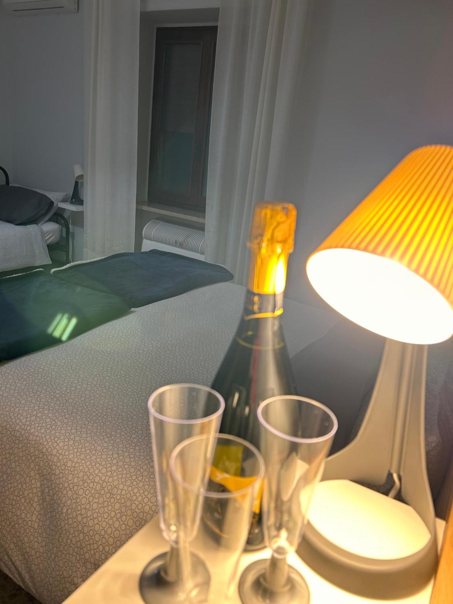 B&B Dallo Zio Отобиано Екстериор снимка